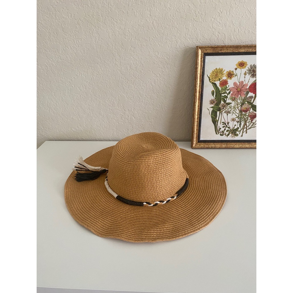 Straw hat